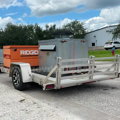 BEAR TRACK ALUMINUM UTILITY 65in X 120in VOYAGER TRAILER WITH HONDA GENERATOR, RIDGID 48R-0S STORAGE UNIT &#x26; ZOMBIEBOX