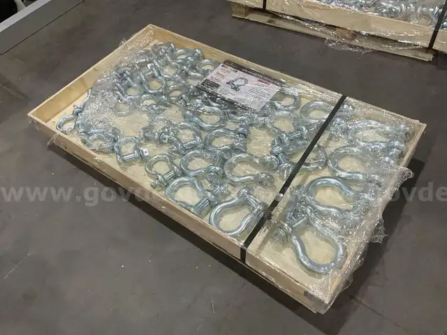 NEW LANDHONOR 4.75-12T ANCHOR SHACKLES MODEL LHR-G209, APPROX 38 PCS SET