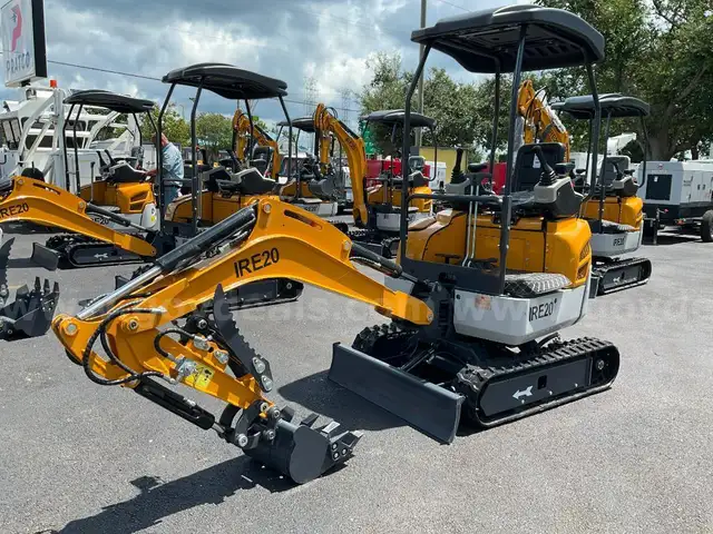 NEW 2025 IR MINI EXCAVATOR MODEL IRE20; YANMAR DIESEL ENGINE; SWING BOOM, HYDRAULIC THUMB