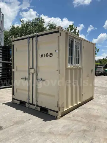 8FT OFFICE / STORAGE CONTAINER, FORK POCKETS WITH SIDE DOOR ENTRANCE &#x26; SIDE WINDOW