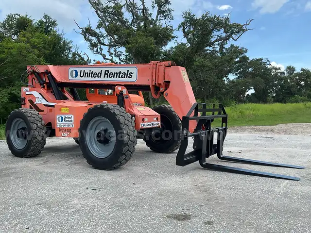 2015 JLG 6042 SKYTRAK TELEHANDLER; CUMMINS DIESEL