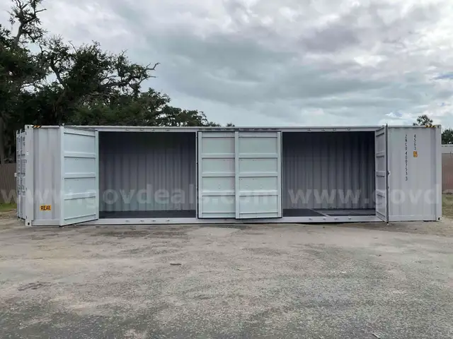 2025 40FT STORAGE CONTAINER W/ 2 SIDE DOORS