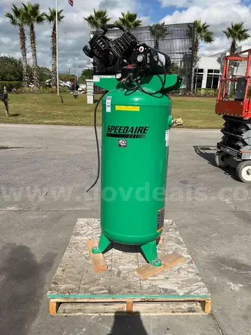 SPEEDAIRE INDUSTRIAL AIR COMPRESSOR MODEL 4ME98A
