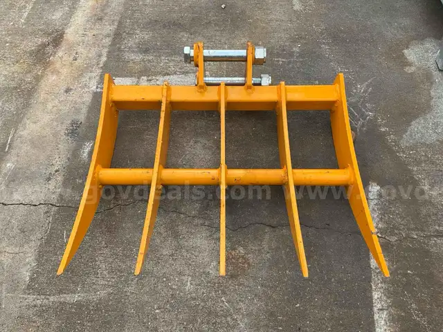 NEVER USED 2025 RAKE ATTACHMENT FOR MINI EXCAVATOR