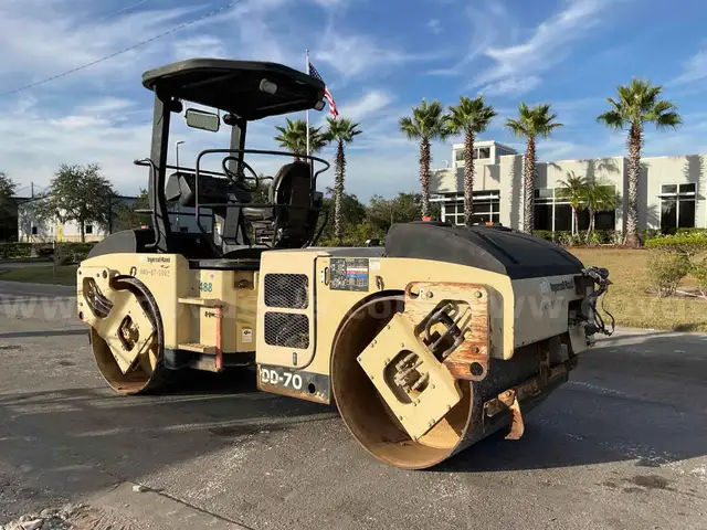 INGERSOLL RAND DD-70 , DIESEL, SMOOTH ROLLER COMPATCTOR