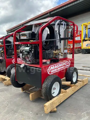 NEW 2025 MAGNUM 4000 SERIES GOLD HOT WATER PRESSURE WASHER