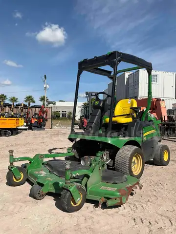 2017 JOHN DEERE TERRAIN CUT RIDE ON MOWER MODEL 1550, DIESEL