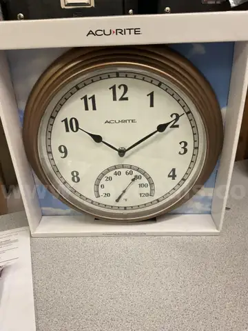 Acurite analog clock