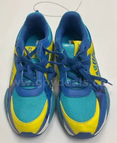 Child shoe size 3C - Puma