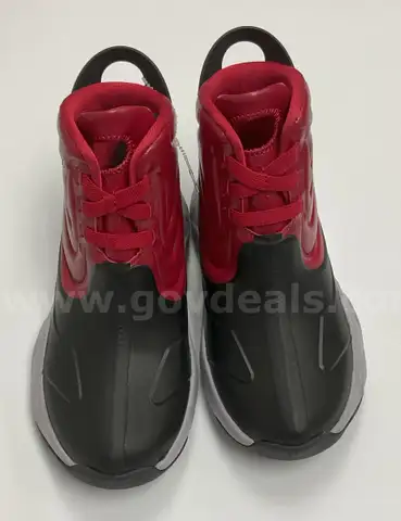 Child Jordan shoes/boots size 12C