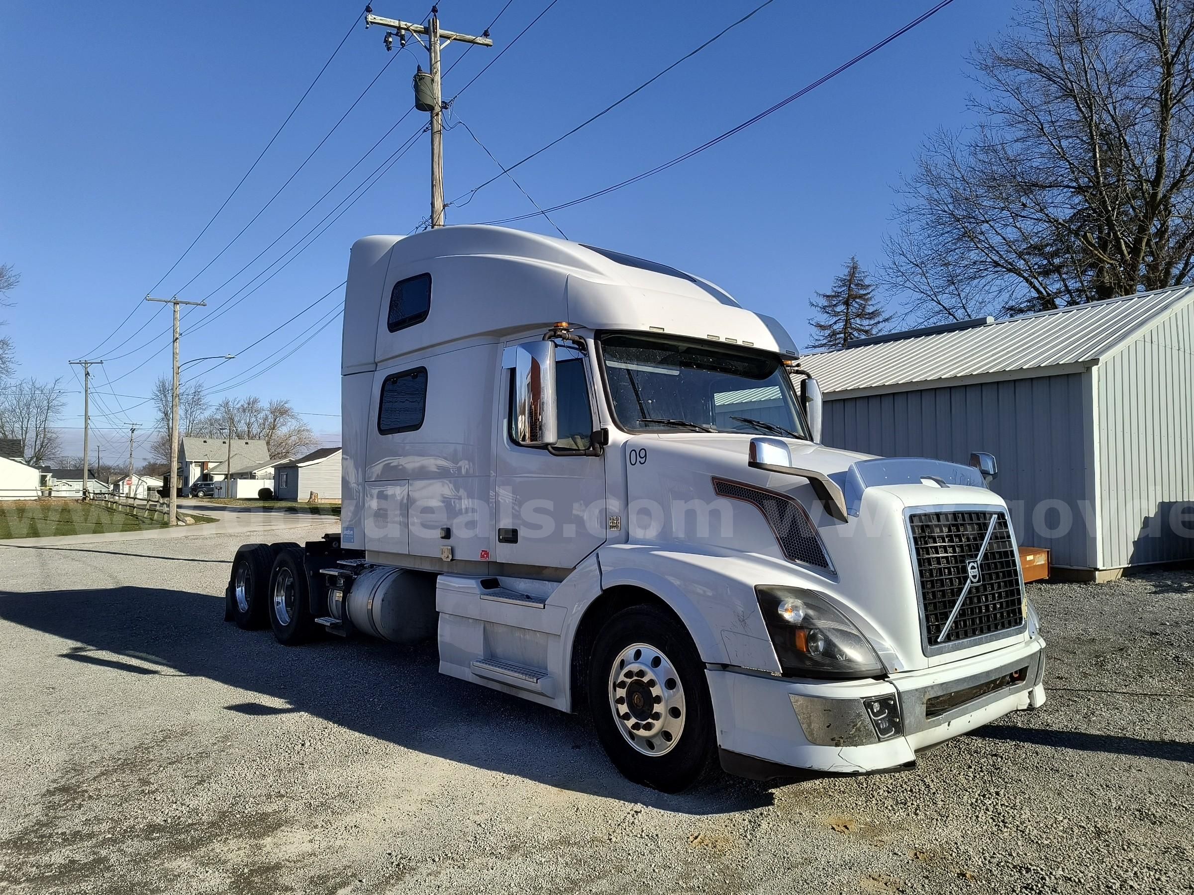 Photo of a 2015 Volvo VNL780