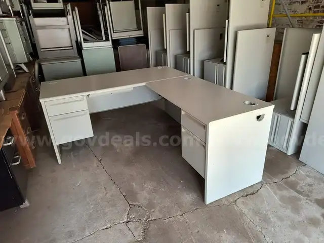 Lot of 6 Hon Commercial L-Shaped Office Desks
