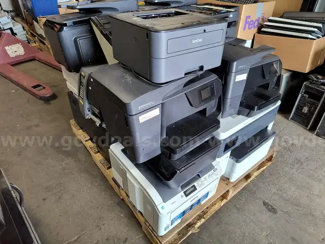 Pallet Lot of Assorted Printers - Mostly HP