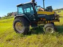 1999 New Holland TS-110 Tractor