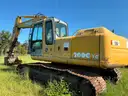 2005 John Deere 200CLC Excavator