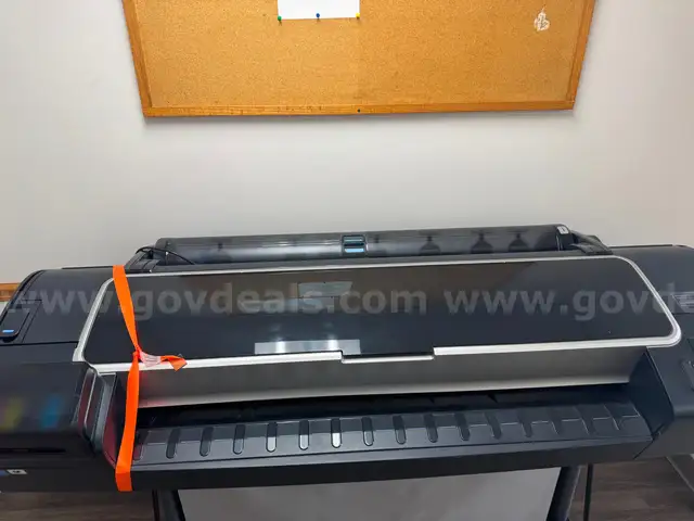 HP Design Jet Z5600 PostScript Printer.