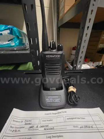 Lot of KENWOOD UHF, 16 channel - NX34OU-K