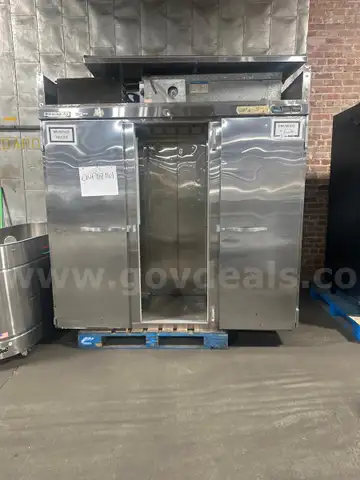 Beverage Air 3 door freezer