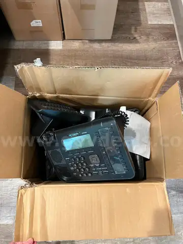 8 Items in Box, 3 DT-543 Phones, 3 NT-543 Phones, 1 NT-546, 1 side kick