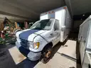 2000 Ford Econoline E350 5.4L V8 SOHC 16V. 14FT box