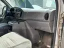 2000 Ford Econoline E350 5.4L V8 SOHC 16V. 14FT box