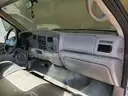 2001 Ford F-250 SD REGULAR CAB PICKUP 2-DR, 5.4L V8 SOHC 16V.