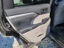 2017 Toyota Highlander SPORT UTILITY 4-DR, 3.5L V6 DOHC 24V.