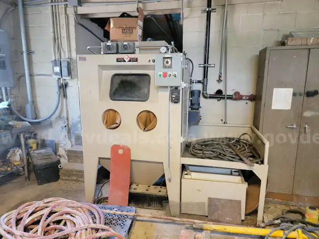 Vapor Blast Cabinet