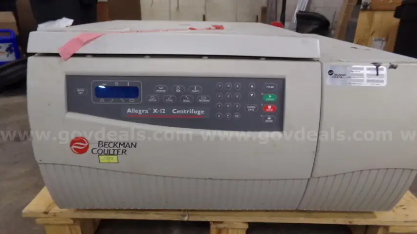 Beckman Coulter Allegra X12 Centrifuge