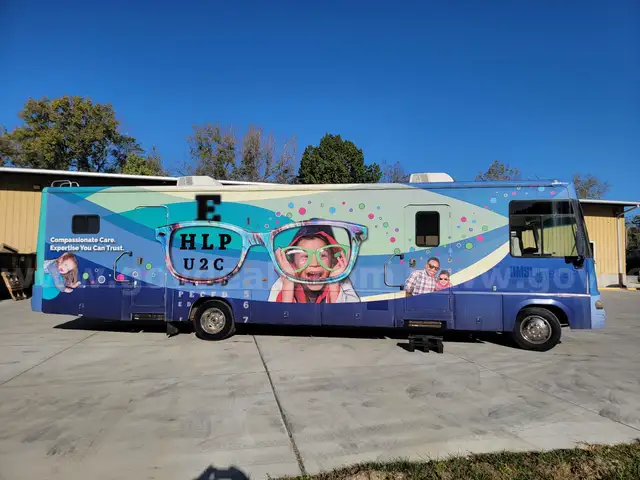 2003 Ford Stripped Chassis Motorhome 6.8L V10 SOHC 20V.