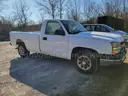 2006 Chevrolet Silverado 1500 REGULAR CAB PICKUP 2-DR, 4.3L V6 OHV 12V.