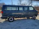 2000 Dodge Ram Wagon VAN 4-DR, 5.2L V8 OHV 16V.
