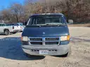 2000 Dodge Ram Wagon VAN 4-DR, 5.2L V8 OHV 16V.