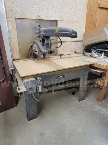 DeWalt 14" Radial Arm Saw