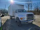 1995 Ford F700 CONVENTIONAL CAB, 7.0L V8. BOX TRUCK 16FT