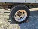 1995 Ford F700 CONVENTIONAL CAB, 7.0L V8. BOX TRUCK 16FT