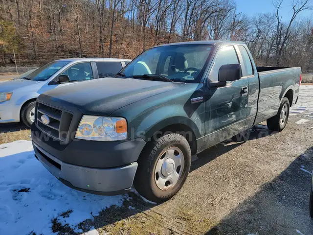 2007 Ford F-150 REGULAR CAB PICKUP 2-DR, 5.4L V8 SOHC 24V FFV.