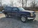 2005 Chevrolet Silverado 1500 2-DR, 4.8L V8 OHV 16V. 4X4