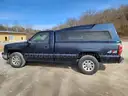 2005 Chevrolet Silverado 1500 2-DR, 4.8L V8 OHV 16V. 4X4