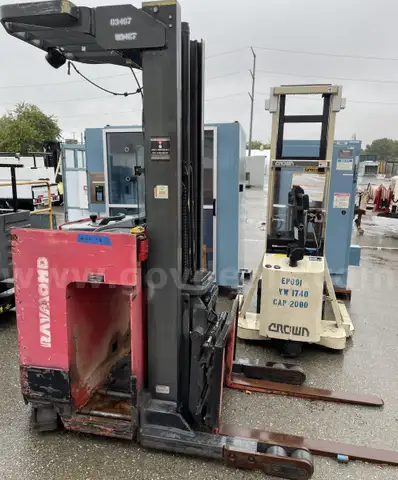 Stand Up &#x26; Walk Behind Forklifts