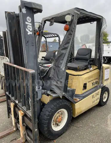 Yale GP050RGEUAV086 Forklift