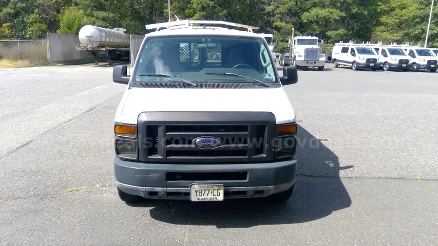 2011 Ford E-250 Van