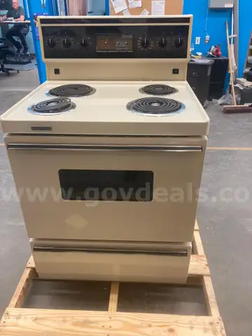 Oven