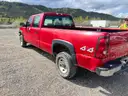 2004 Chevrolet Silverado 4WD 2500HD Located in Dawson city  ( must be towed with a trailer  from the site.)