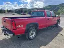 2004 Chevrolet Silverado 4WD 2500HD Located in Dawson city  ( must be towed with a trailer  from the site.)