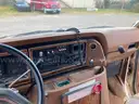 1989 Ford E Series Van Ambulance Gold Medallion - V-8 7.3 L Diesel Engine