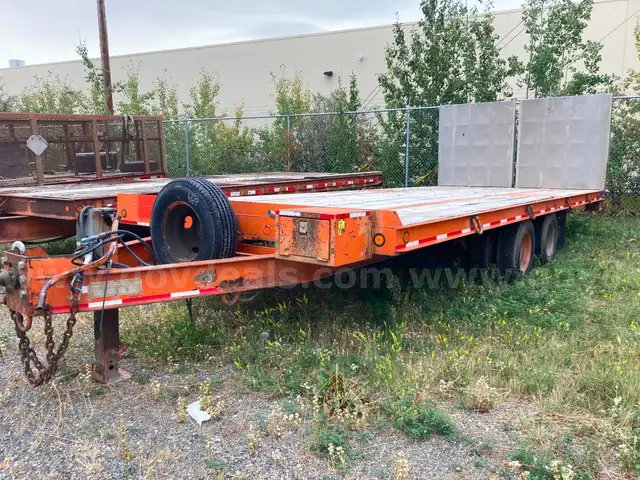 Trailer Tiltbed Columbia Kemtec  (Cannot be towed must floated off site)