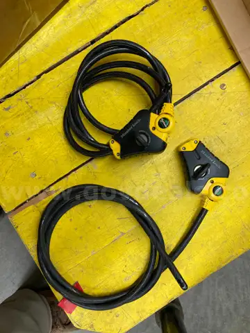 2- 6ft Python Cable Maste Locks