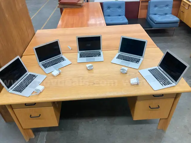 Lot of Five(5) Macbook Airs