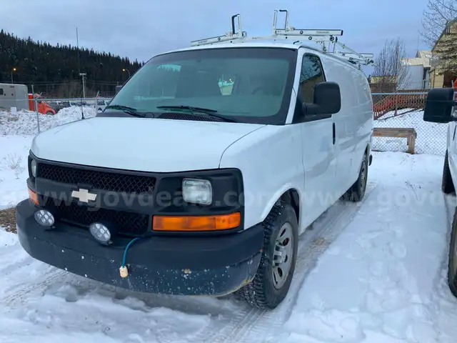 2010 Chevrolet Express CARGO VAN, 4.3L V6 OHV 12V